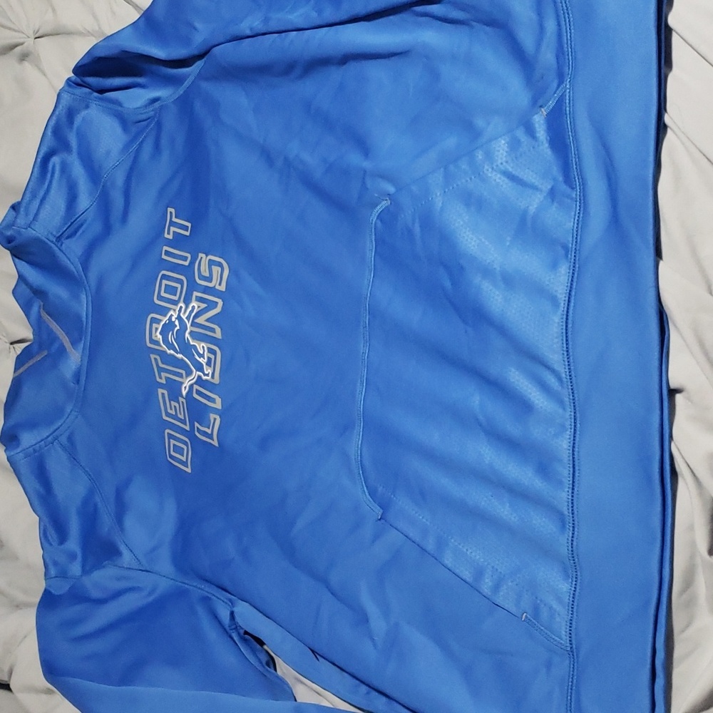 Lions sweatshirt